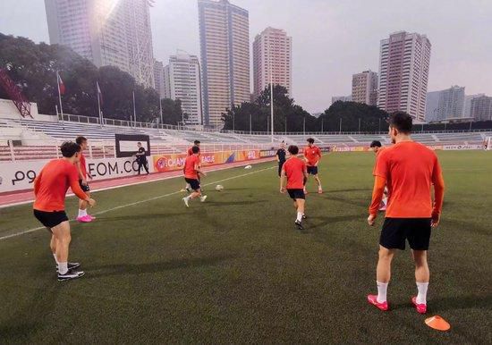 国产对白刺激视频